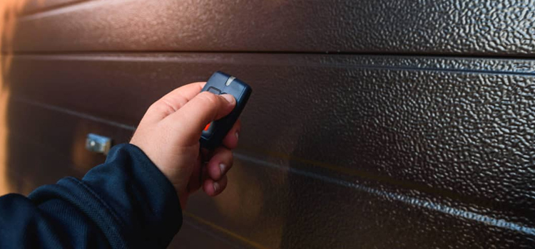 automatic door opener with remote control in Camarillo